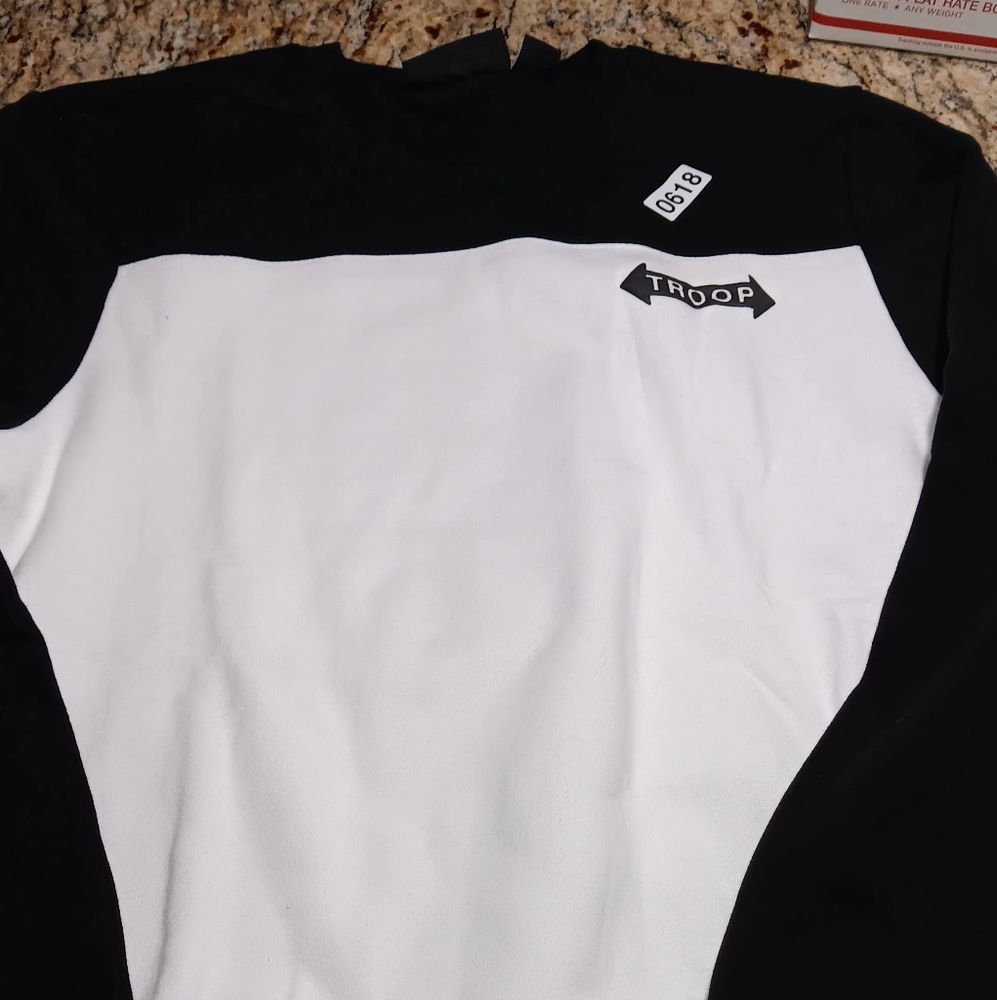 Troop Black and White Sweatshirt Size medium gold crewneck